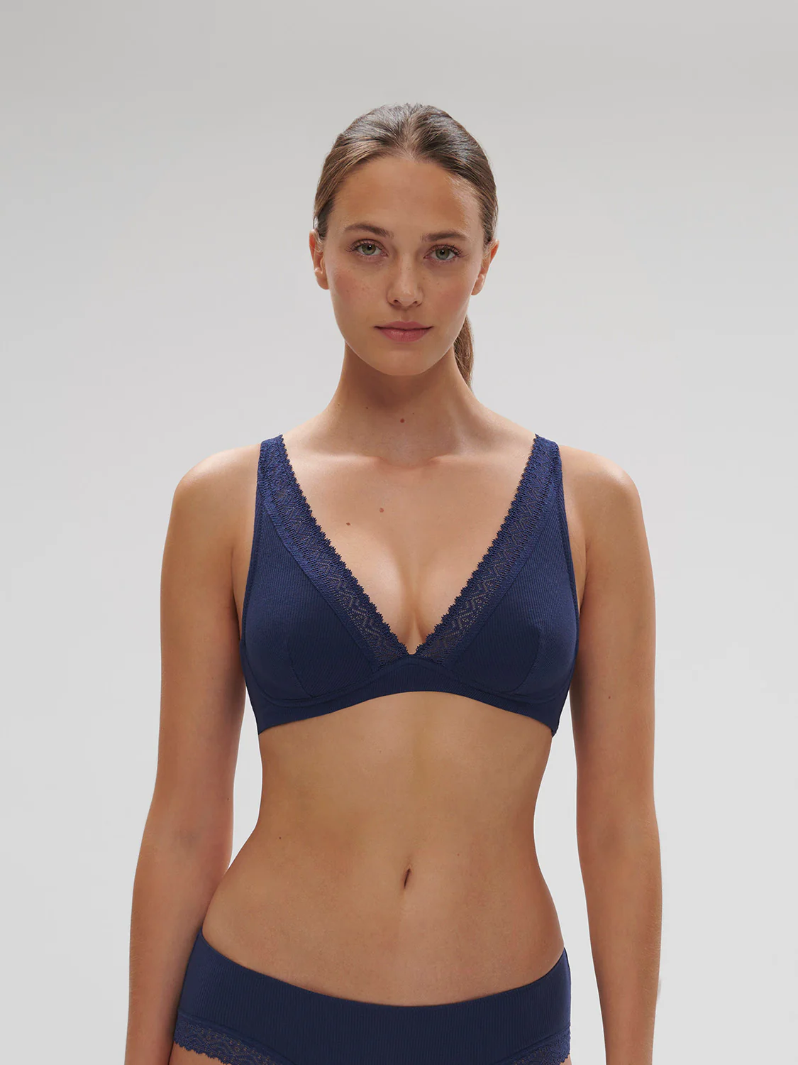 Eugenie Wireless Triangle - Midnight Blue