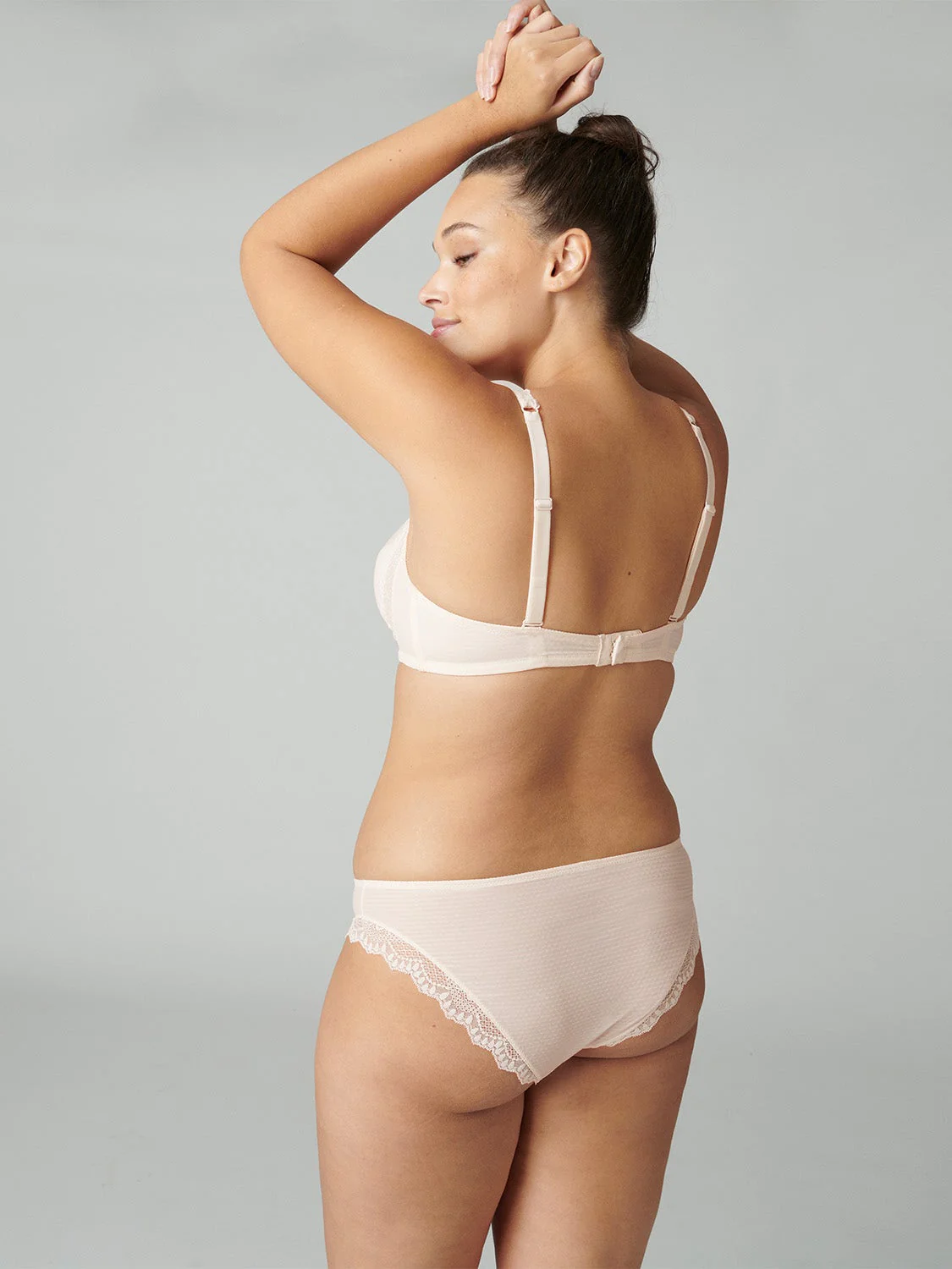 Candide Wireless Triangle - Sakura Pink - Image 10
