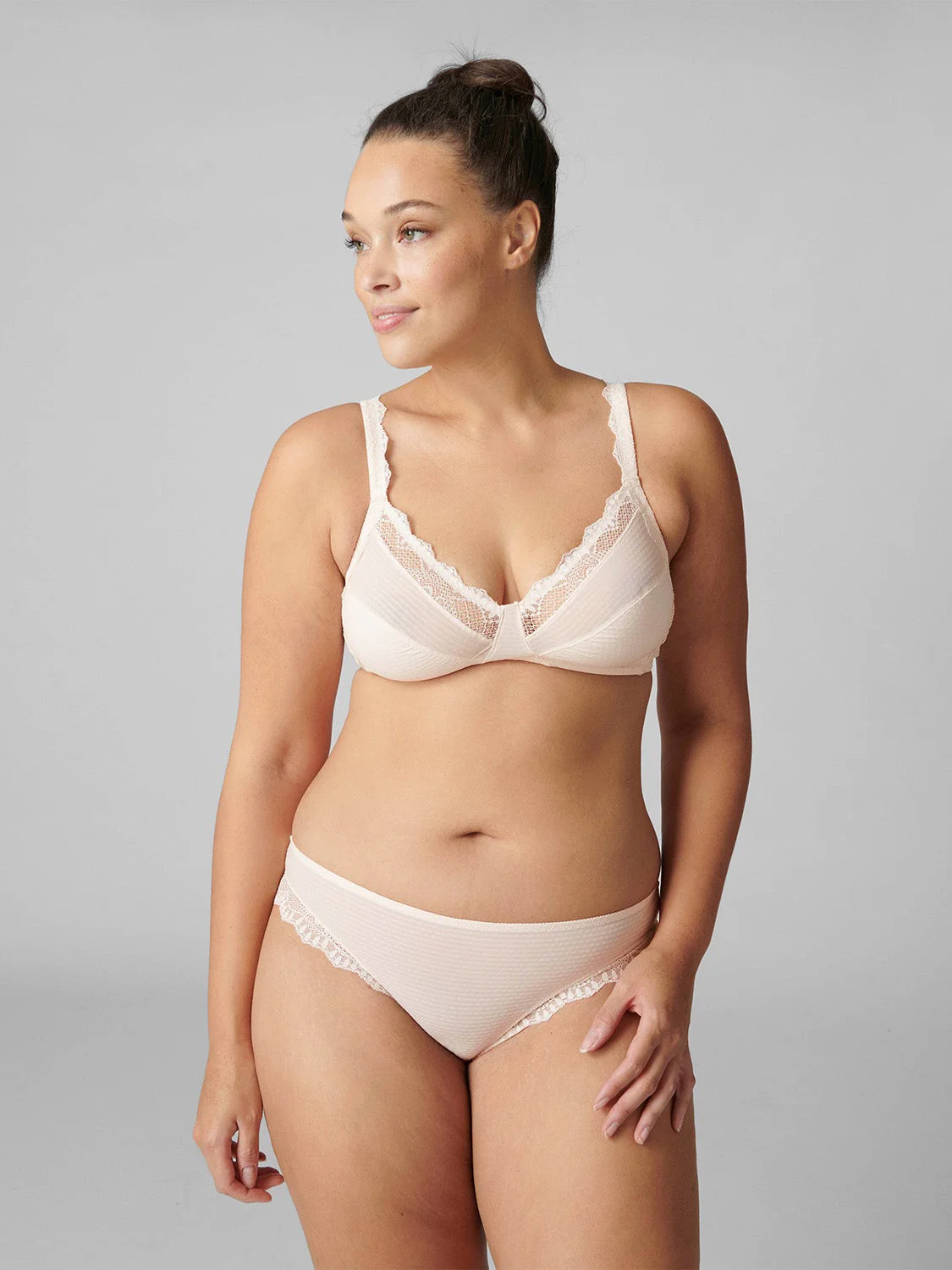 Candide Wireless Triangle - Sakura Pink - Image 8