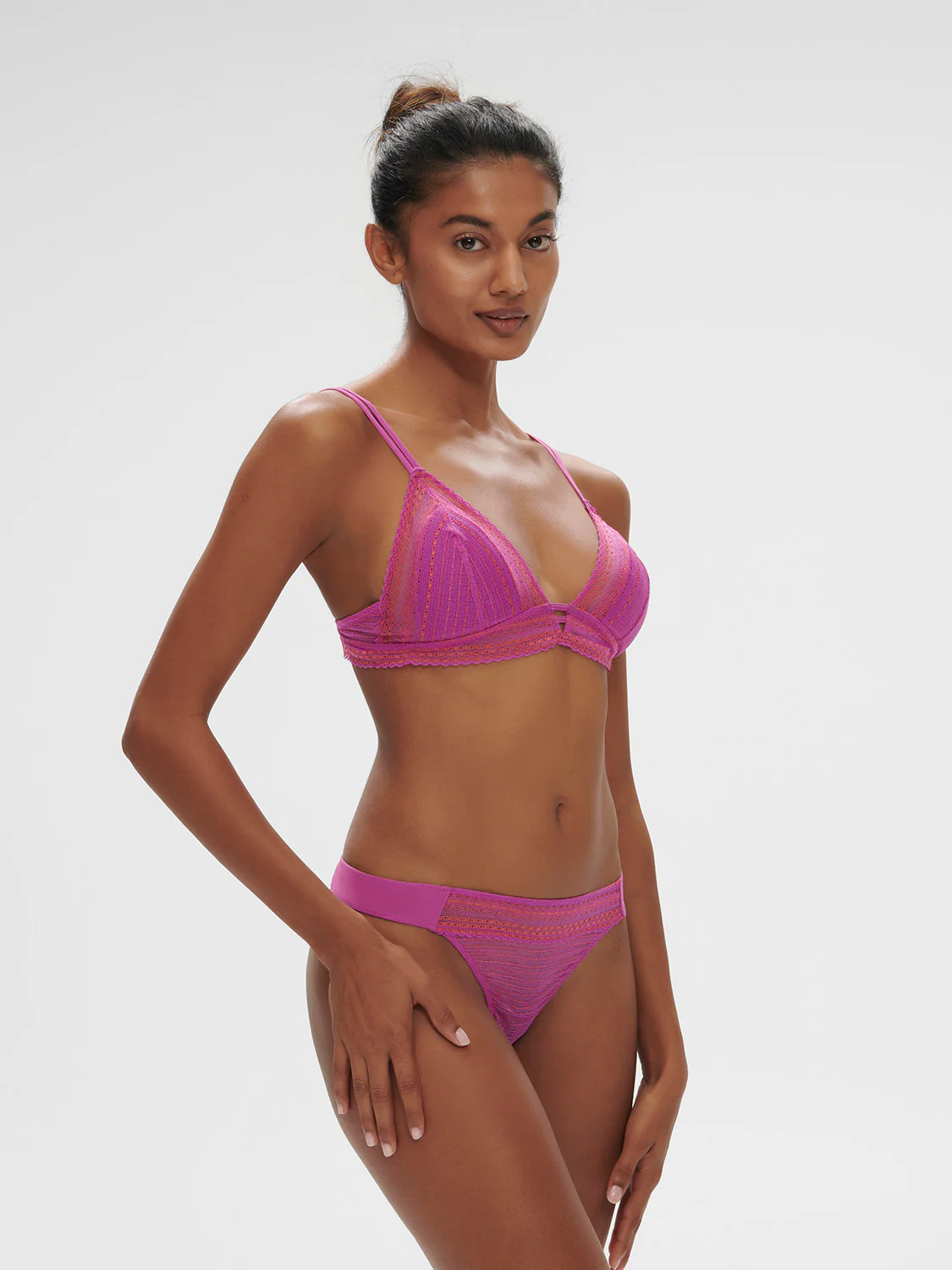 Pia Tanga - Energy Pink - Image 3