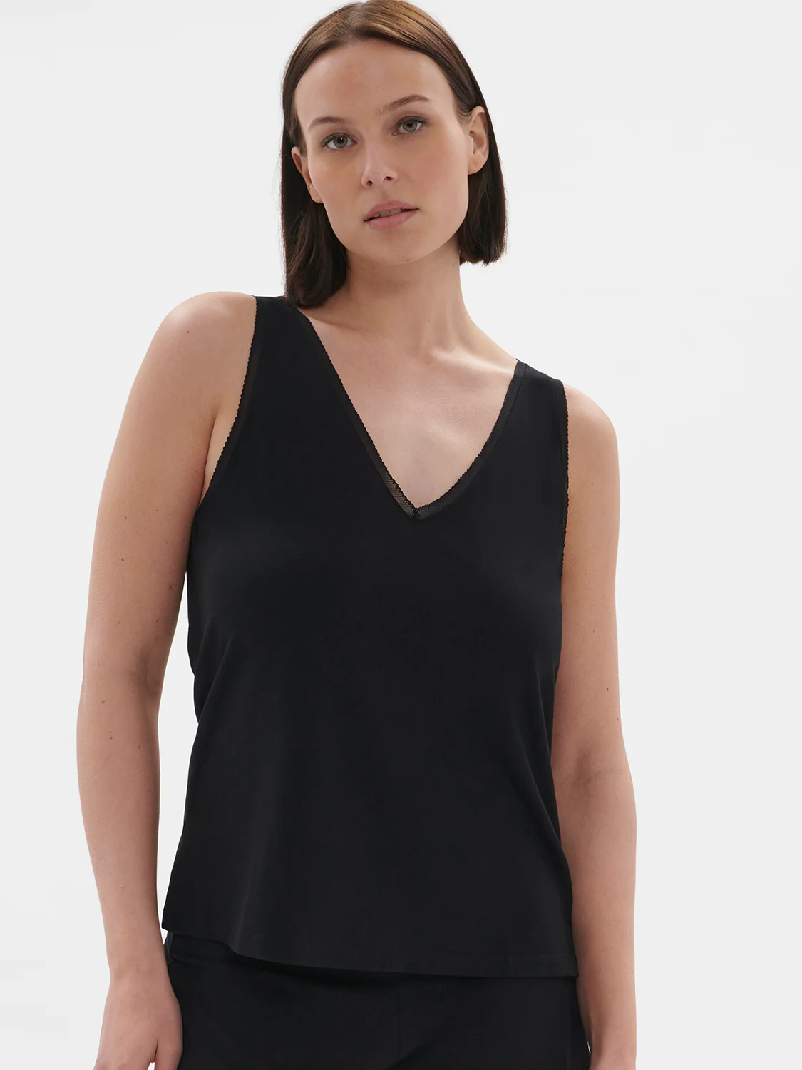 Aurore Sleeveless Tank - black - Image 6