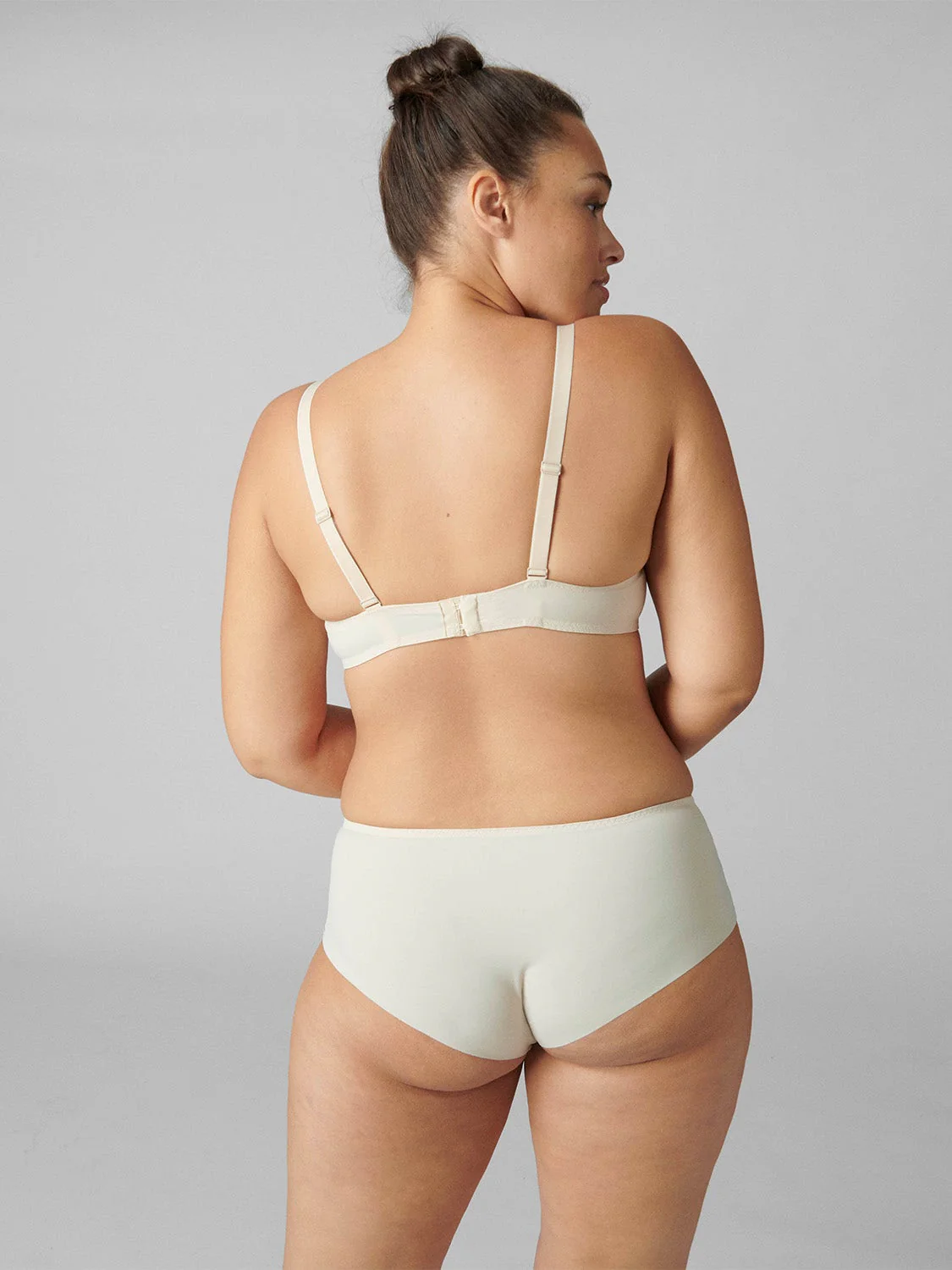 Saga Triangle Contour - Topaz Beige - Image 10