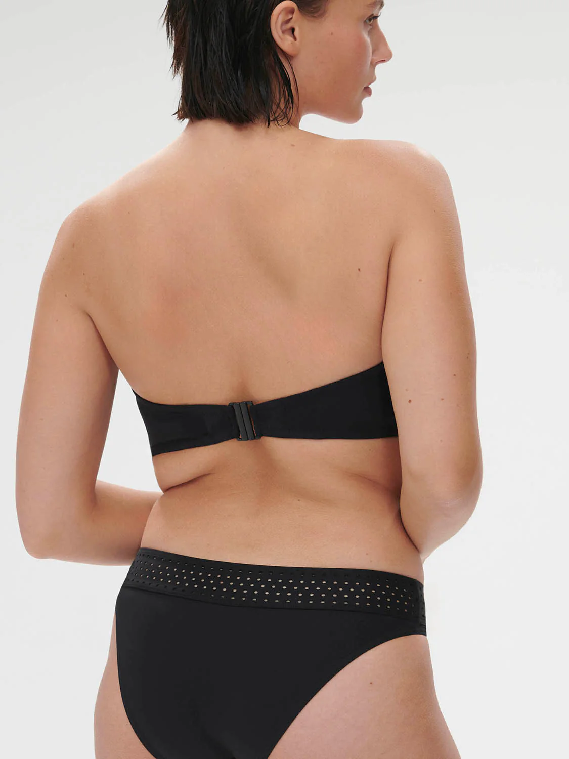 Hoya Underwire Bandeau - Black - Image 12