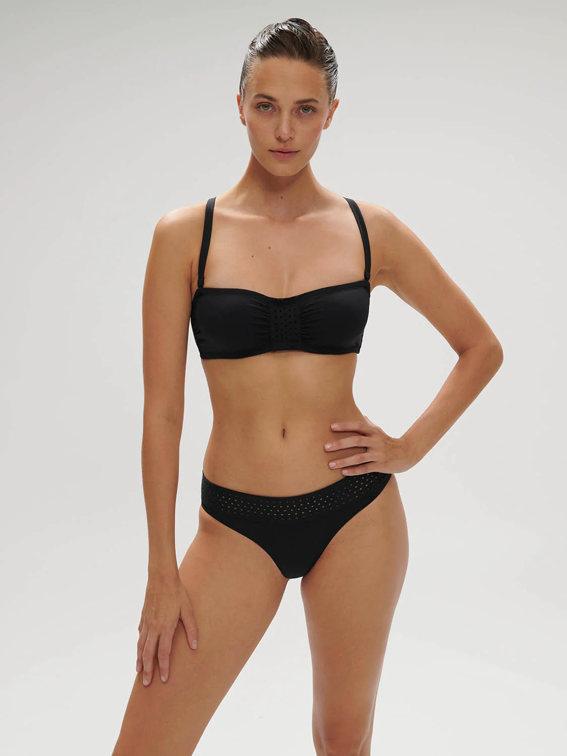 Hoya Underwire Bandeau - Black - Image 7