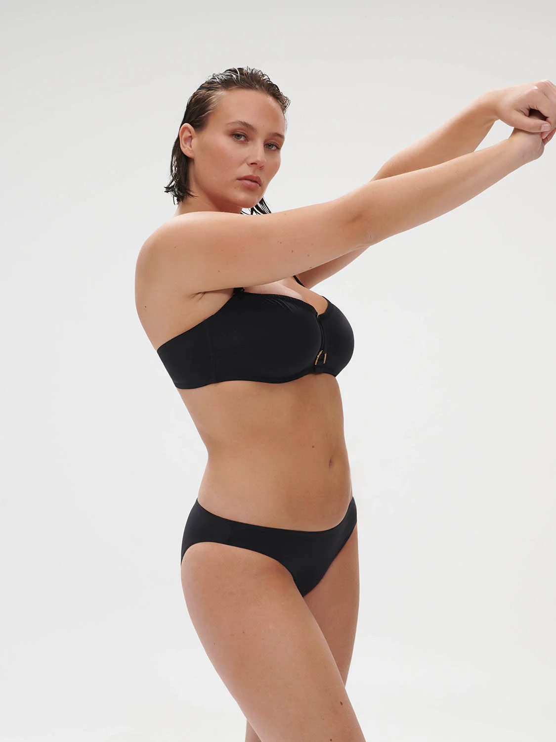 Palmeraie Underwire Bandeau - Black - Image 15