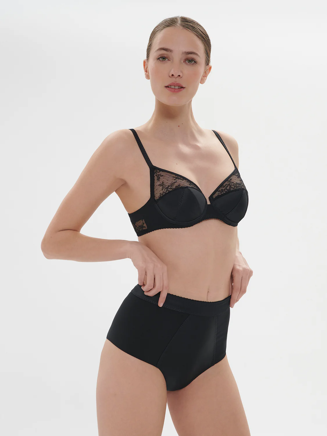 Eve Underwire Bra - Black - Image 6