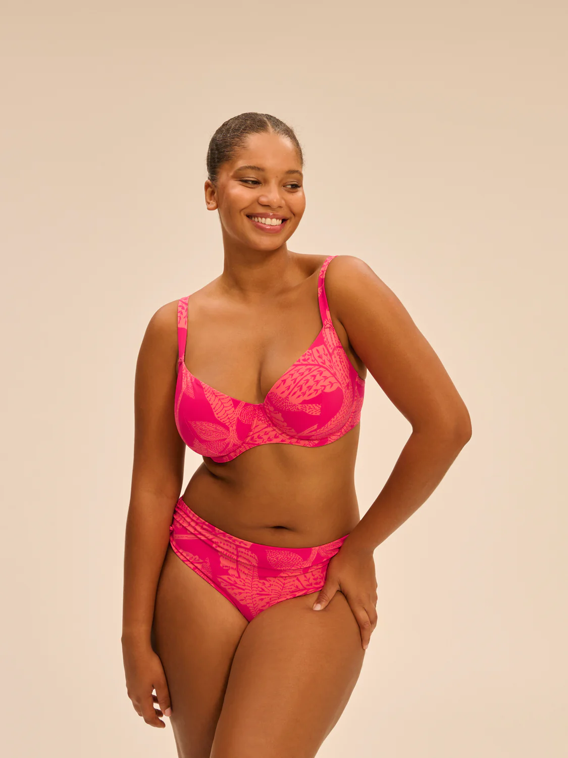 Melia Full Cup - Bright Pink - Image 5