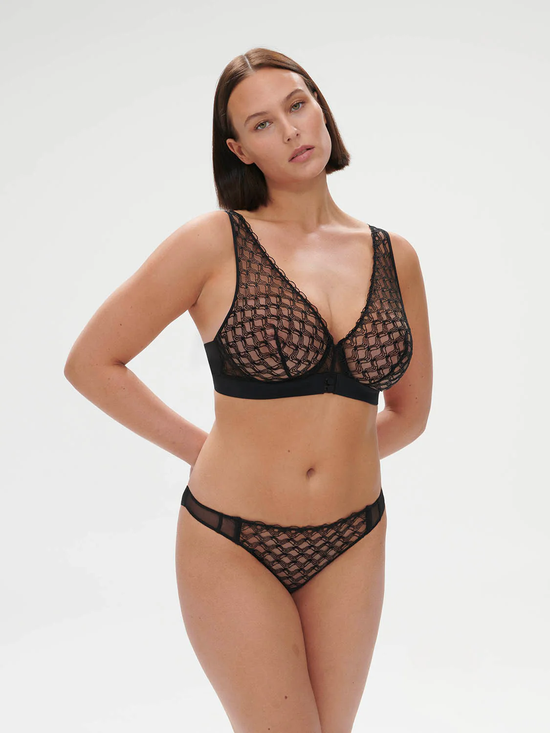 Rose Underwire Triangle - Black - Image 4