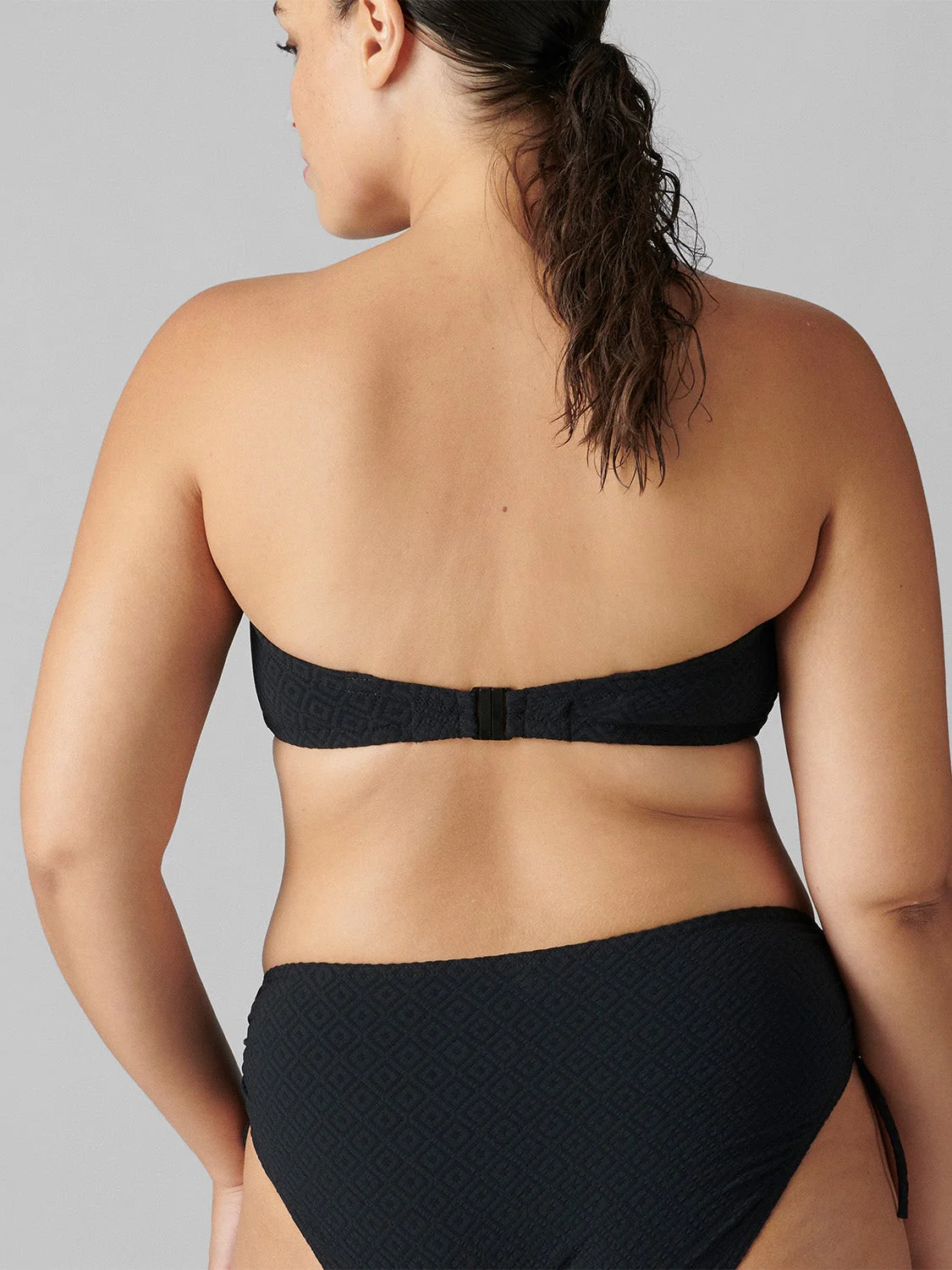 Dune Underwire Bandeau - Black - Image 13