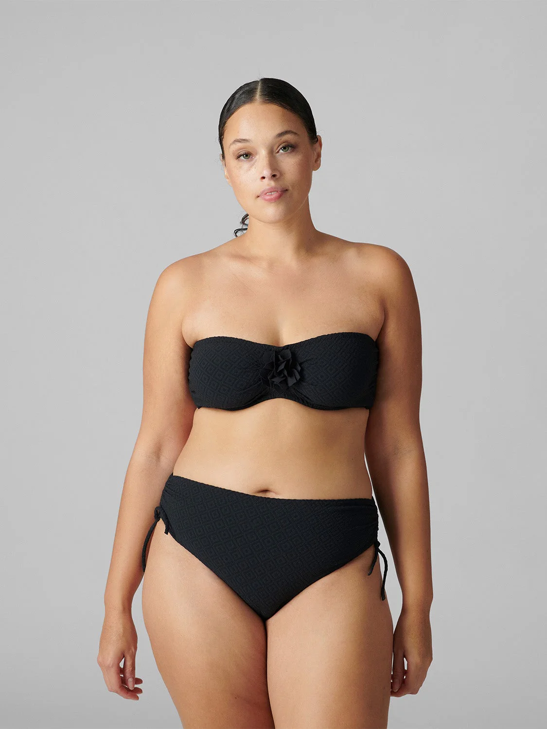 Dune Underwire Bandeau - Black - Image 8
