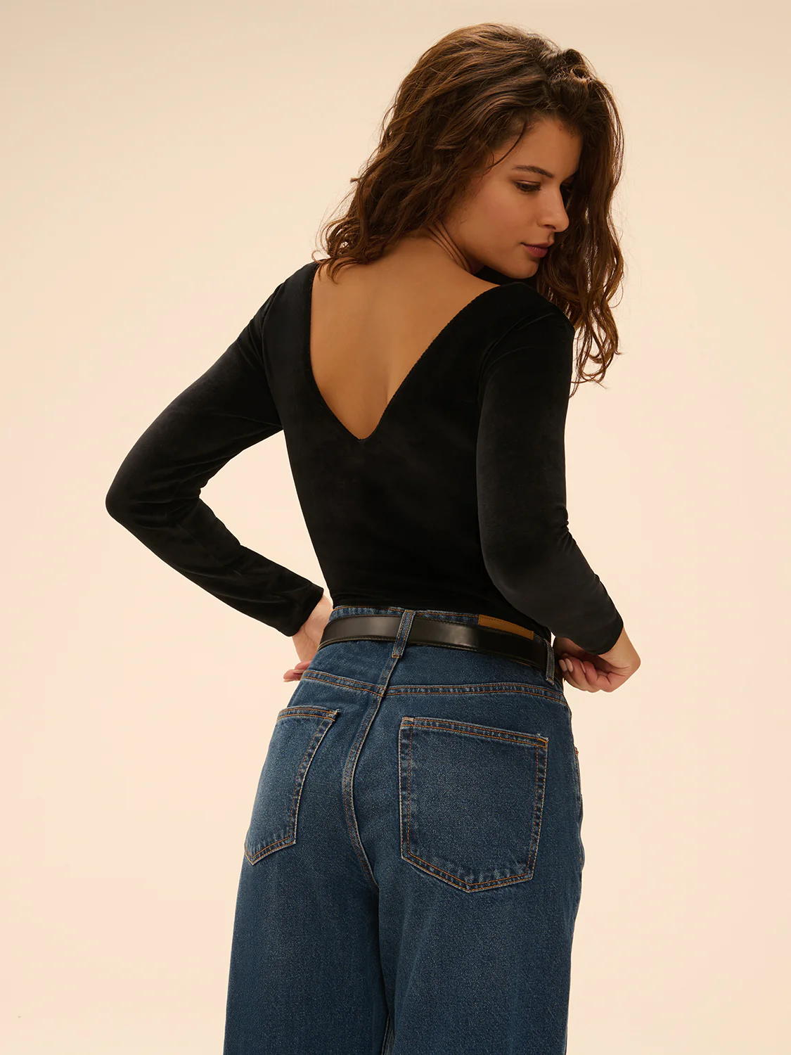 Margot Velvet Bodysuit - Black - Image 8
